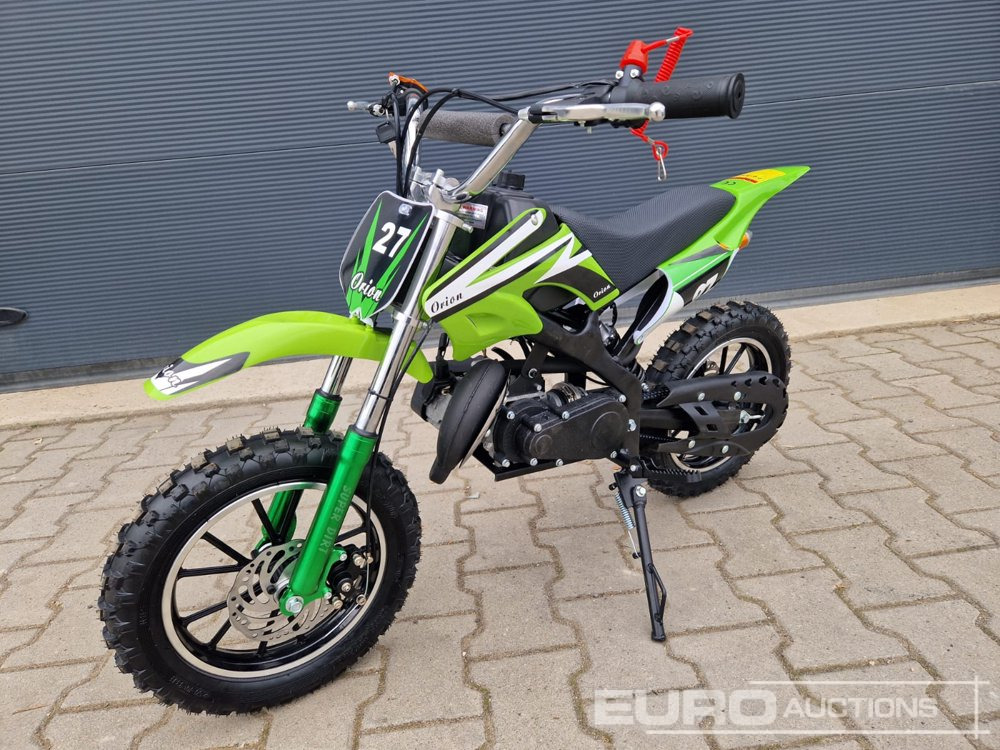 Unused DIRTBIKE 50R-D705 49CC Kids Petrol Motorbike, Automatic - Мотоцикл: фото 1 Unused DIRTBIKE 50R-D705 49CC Kids Petrol Motorbike, Automatic - Мотоцикл: фото 1