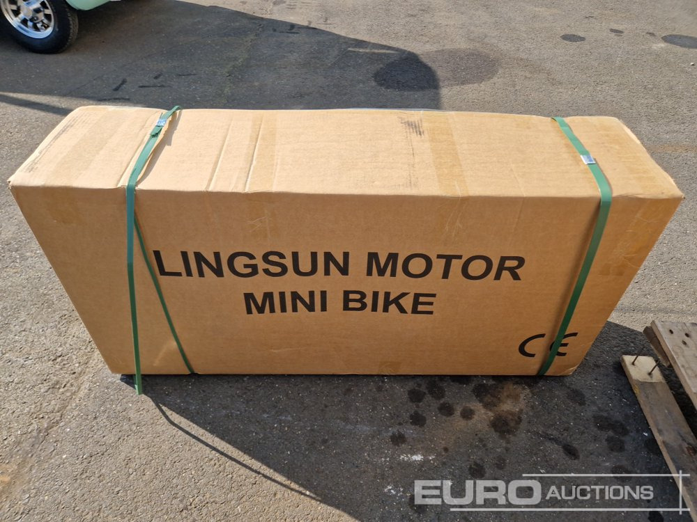 Unused DIRTBIKE 50R-D705 49CC Kids Petrol Motorbike, Automatic - Мотоцикл: фото 2 Unused DIRTBIKE 50R-D705 49CC Kids Petrol Motorbike, Automatic - Мотоцикл: фото 2