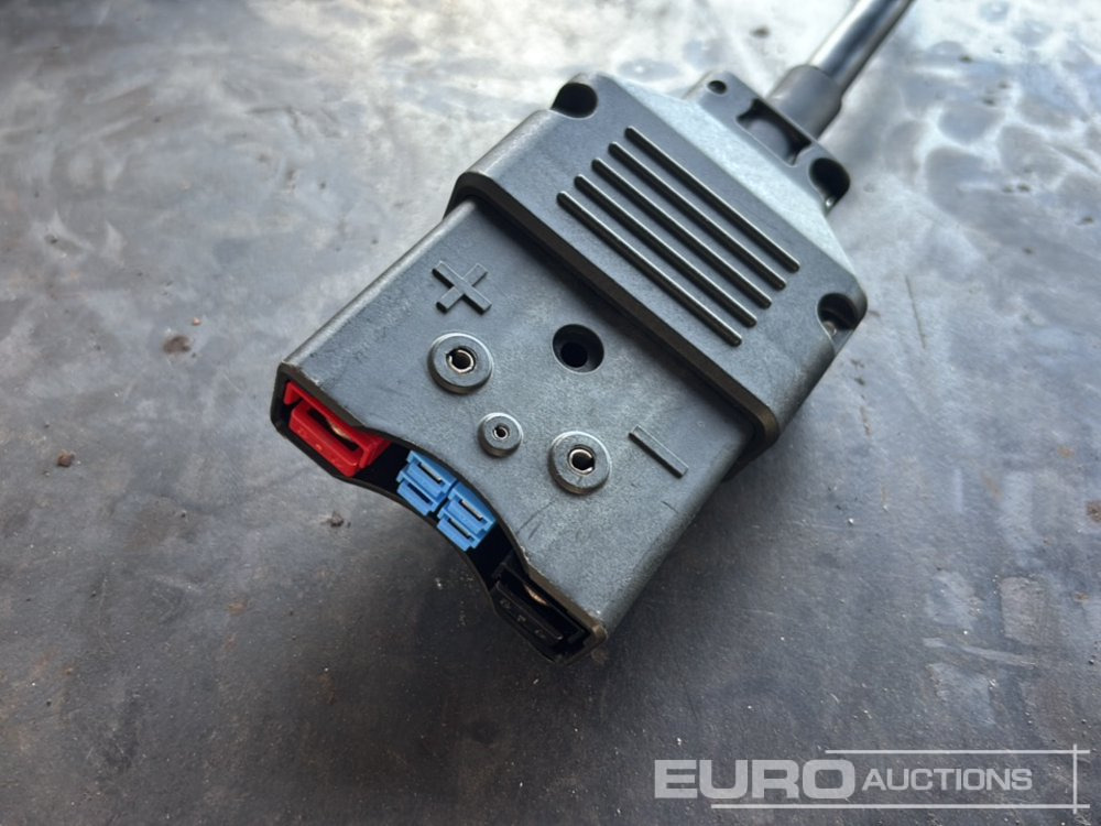 Будівельне обладнання Wacker Neuson Charger: фото 7