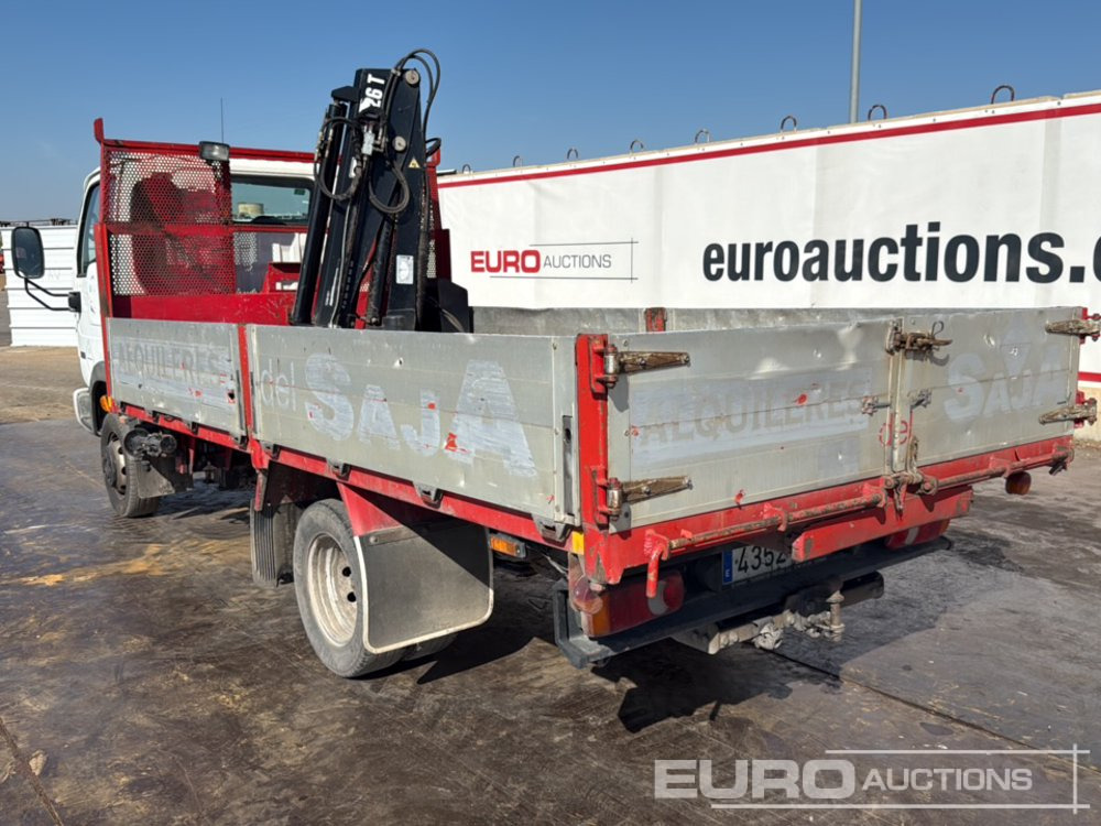 2004 Nissan Cabstar - Бортова вантажівка/ Платформа: фото 3 2004 Nissan Cabstar - Бортова вантажівка/ Платформа: фото 3