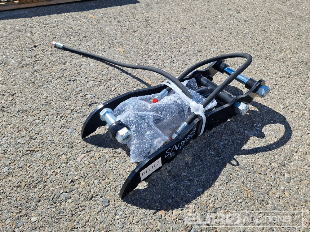 Unused 2025 Captok Hydraulic Thumb Clip to suit 1-2 Excavator - Навісне обладнання в категорії Екскаватори: фото 2 Unused 2025 Captok Hydraulic Thumb Clip to suit 1-2 Excavator - Навісне обладнання в категорії Екскаватори: фото 2