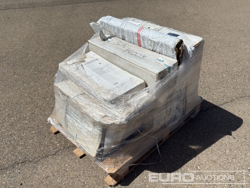 Pallets of Bathroom Furniture - Інструмент/ Обладнання: фото 2 Pallets of Bathroom Furniture - Інструмент/ Обладнання: фото 2