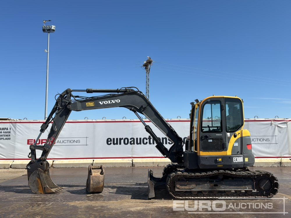 Volvo ECR88 - Міні-екскаватор: фото 2 Volvo ECR88 - Міні-екскаватор: фото 2