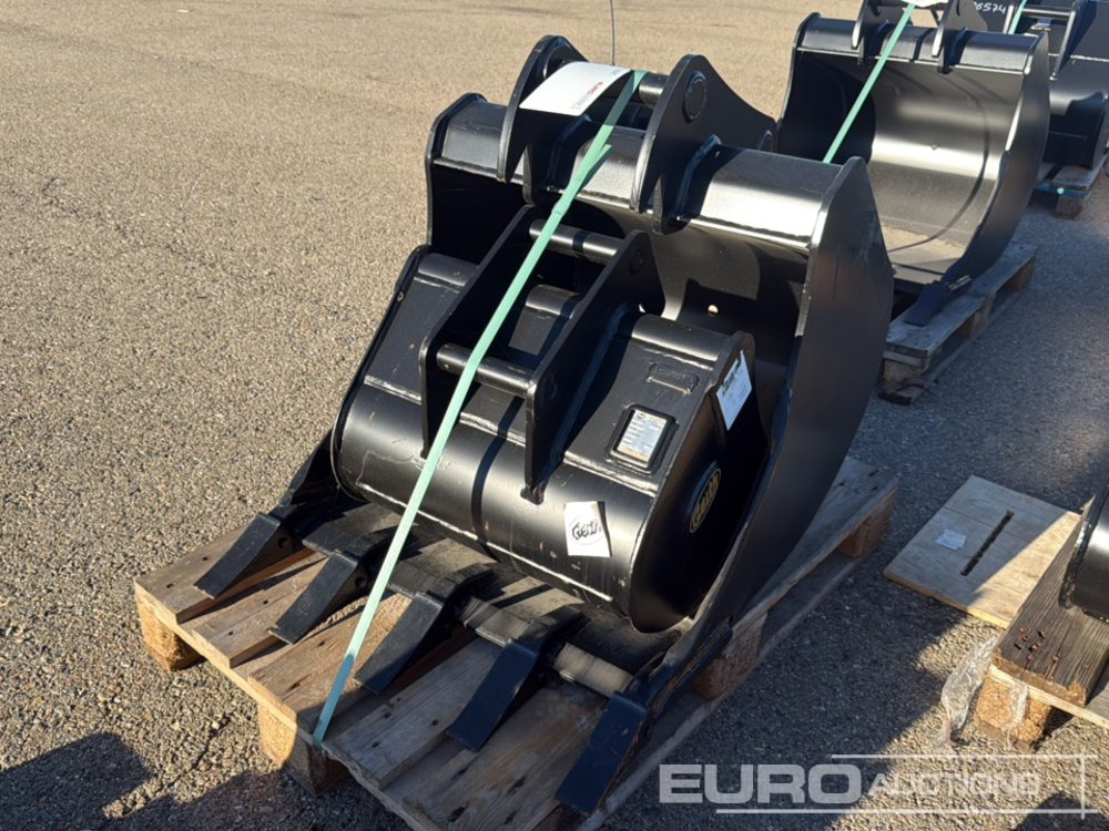 Yanmar Digging Bucket LGT000BA4075QSV to suit 6-10 Ton Excavator (S/N 1183799), Geith Bucket H04-0600 to Suit QR40 (S/N 1091325) - Ківш: фото 1 Yanmar Digging Bucket LGT000BA4075QSV to suit 6-10 Ton Excavator (S/N 1183799), Geith Bucket H04-0600 to Suit QR40 (S/N 1091325) - Ківш: фото 1