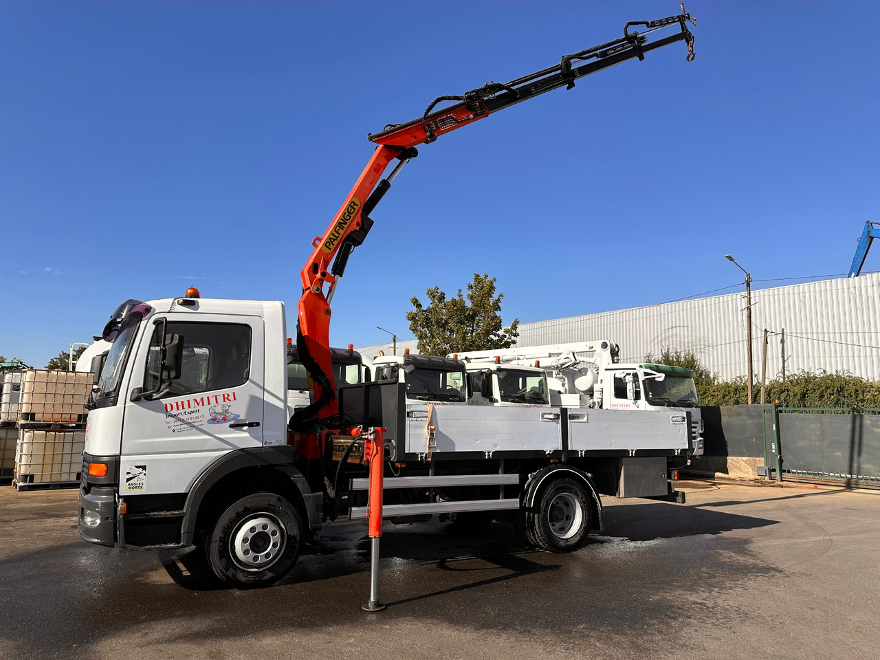 Camion bénne Mercedes Benz MP1 CR-092-BP - Самоскид вантажівка, Вантажівка з маніпулятором: фото 2 Camion bénne Mercedes Benz MP1 CR-092-BP - Самоскид вантажівка, Вантажівка з маніпулятором: фото 2