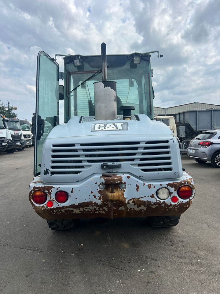 Mini chargeuse Caterpillar 906 - Компактний фронтальний навантажувач: фото 5 Mini chargeuse Caterpillar 906 - Компактний фронтальний навантажувач: фото 5