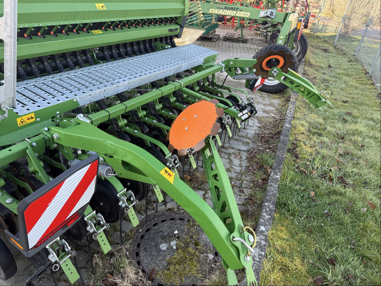 Amazone Anbaukreiselegge KE 3001 Super - Техніка для обробки ґрунту: фото 5 Amazone Anbaukreiselegge KE 3001 Super - Техніка для обробки ґрунту: фото 5