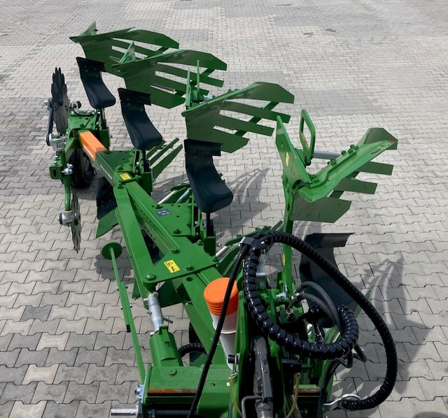 Amazone CAYROS XMS 950 SB 4-Schar - Плуг: фото 3 Amazone CAYROS XMS 950 SB 4-Schar - Плуг: фото 3