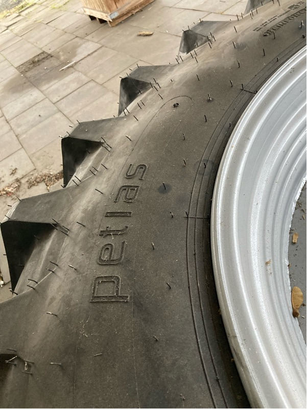Amazone Komplettrad 520/85R42 2x - Обприскувач: фото 2 Amazone Komplettrad 520/85R42 2x - Обприскувач: фото 2
