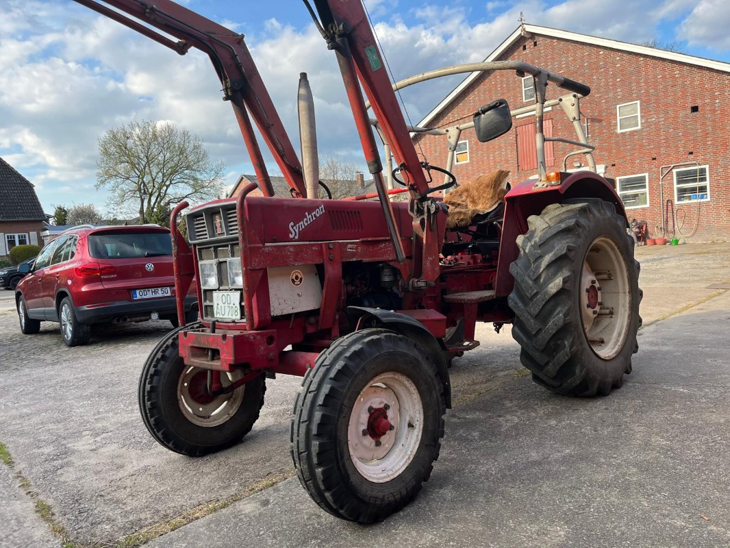 Трактор Case IH IHC 633: фото 1