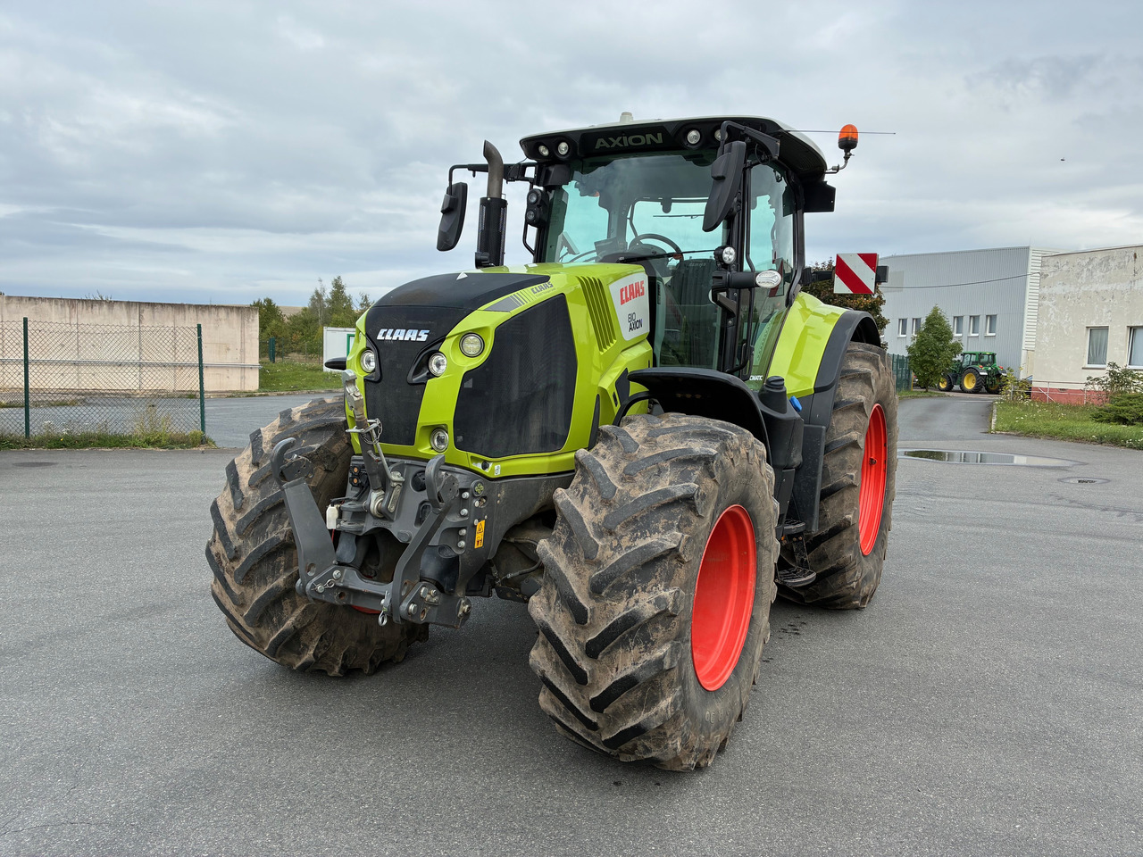 Claas Axion 810 - Трактор: фото 1 Claas Axion 810 - Трактор: фото 1