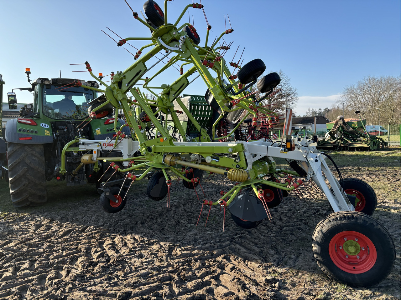 Claas Volto 1300 Wender - Сіноворушилка: фото 4 Claas Volto 1300 Wender - Сіноворушилка: фото 4