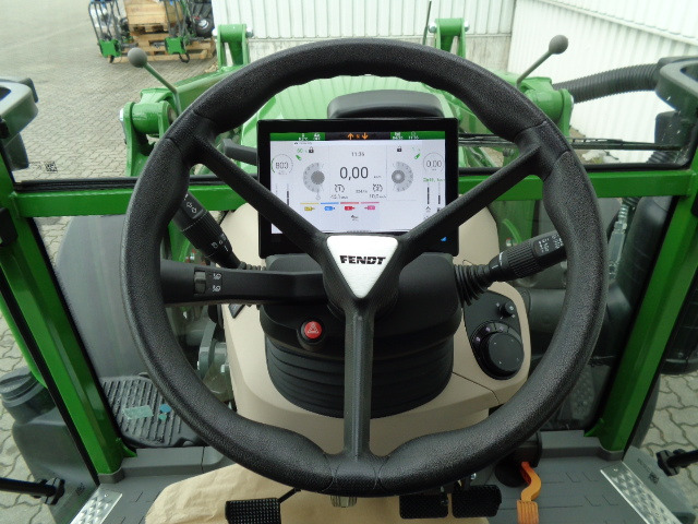 Fendt 211 S Vario Gen3 Power - Трактор: фото 4 Fendt 211 S Vario Gen3 Power - Трактор: фото 4