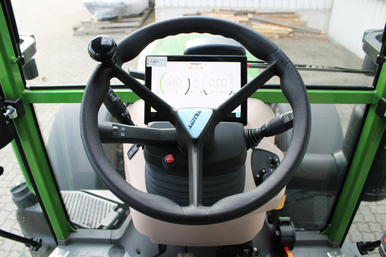 Fendt 211S Vario Gen3 Power Sett2 - Трактор: фото 4 Fendt 211S Vario Gen3 Power Sett2 - Трактор: фото 4