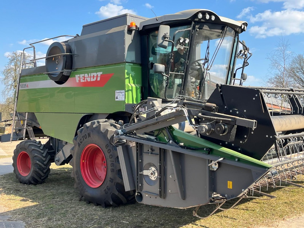 Fendt 5225 E 5,50m PowerFlow Schneidwerk - Зернозбиральний комбайн: фото 4 Fendt 5225 E 5,50m PowerFlow Schneidwerk - Зернозбиральний комбайн: фото 4