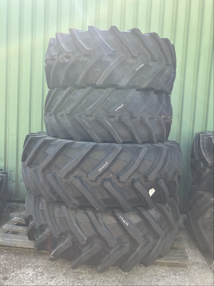 Fendt 580/70R42 u. 540/65R30 - Шини і диски: фото 1 Fendt 580/70R42 u. 540/65R30 - Шини і диски: фото 1