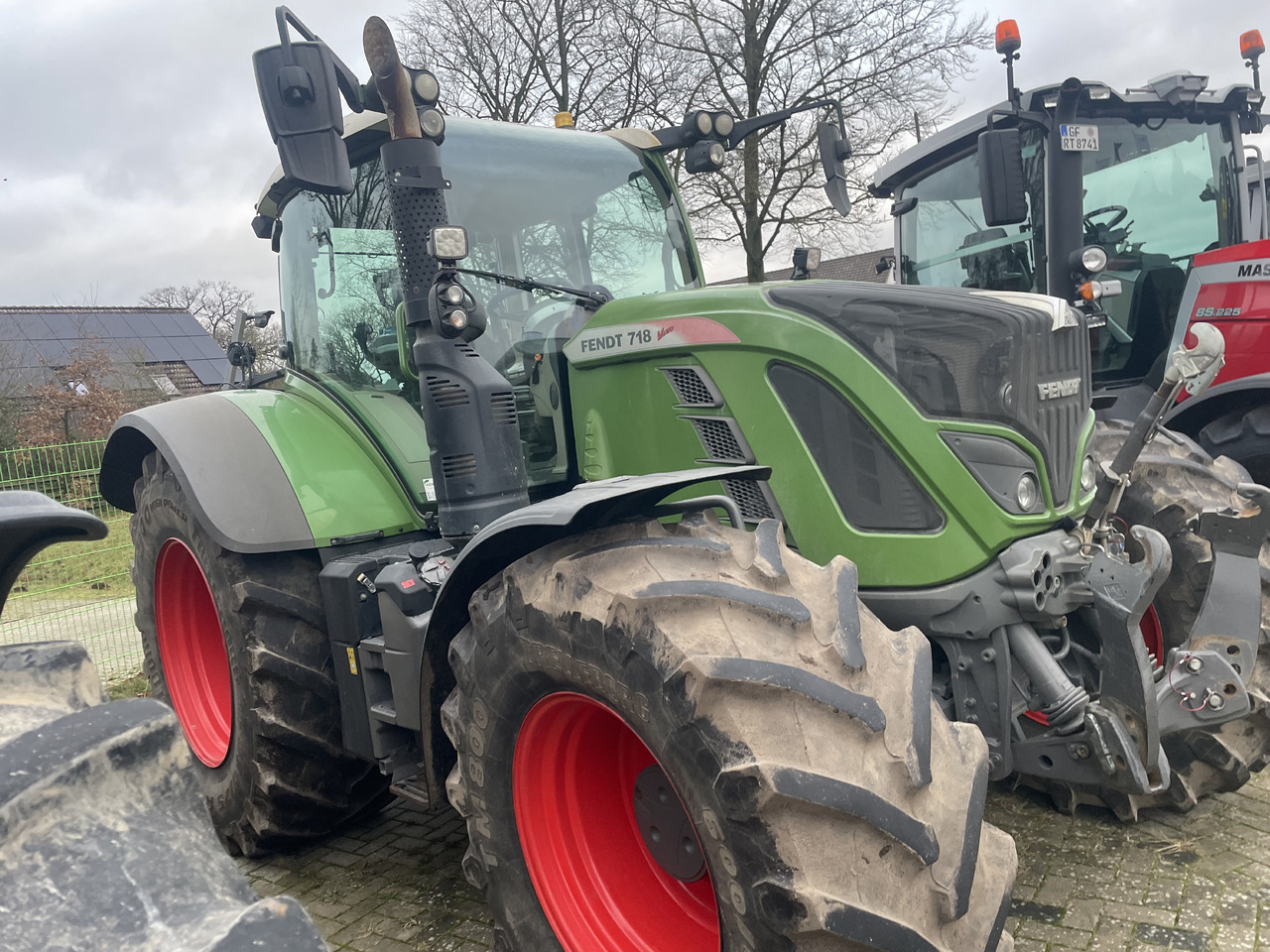 Fendt 718 Power Plus - Трактор: фото 1 Fendt 718 Power Plus - Трактор: фото 1
