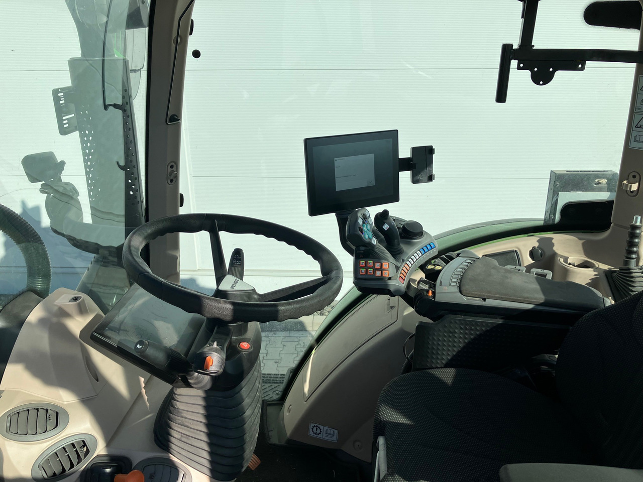 Fendt 718 Vario Gen6 Power Setting2 - Трактор: фото 2 Fendt 718 Vario Gen6 Power Setting2 - Трактор: фото 2