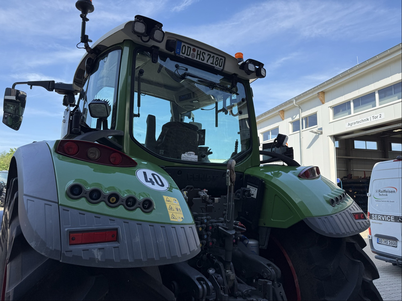 Fendt 718 Vario Gen6 PowerPlus - Трактор: фото 5 Fendt 718 Vario Gen6 PowerPlus - Трактор: фото 5