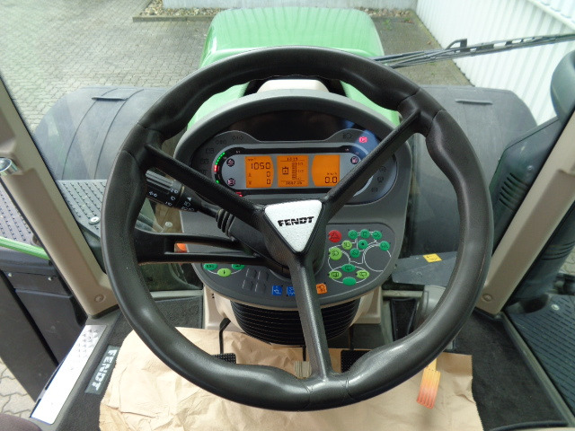 Fendt 720 Vario S4 Power - Трактор: фото 2 Fendt 720 Vario S4 Power - Трактор: фото 2