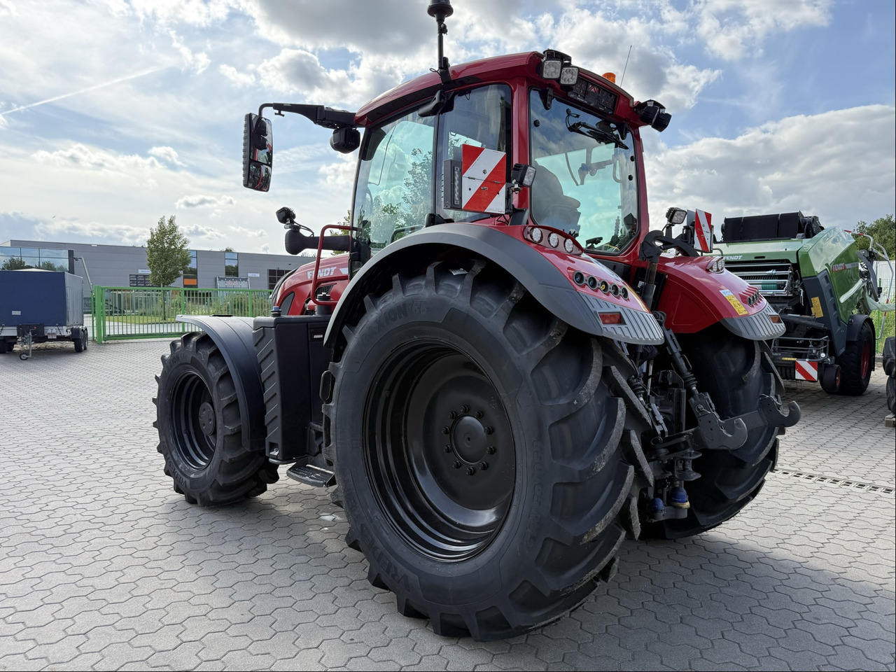 Fendt 724 Vario Gen6 ProfiPlus - Трактор: фото 4 Fendt 724 Vario Gen6 ProfiPlus - Трактор: фото 4