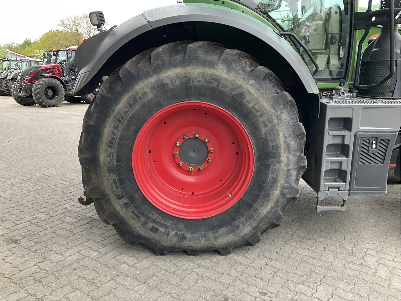 Fendt 826 Vario S4 - Трактор: фото 3 Fendt 826 Vario S4 - Трактор: фото 3