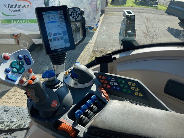 Fendt 826 Vario S4 Profi - Трактор: фото 5 Fendt 826 Vario S4 Profi - Трактор: фото 5