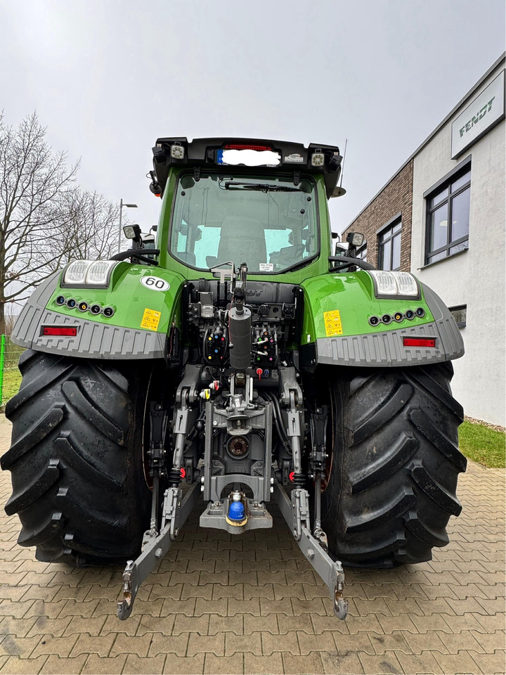 Fendt 933 Vario Gen6 Profi Plus - Трактор: фото 5 Fendt 933 Vario Gen6 Profi Plus - Трактор: фото 5