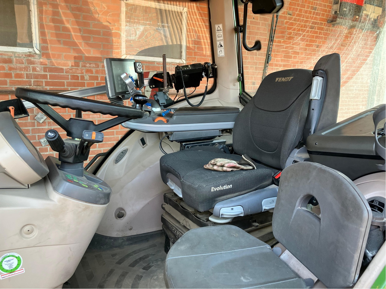 Fendt 933 Vario S4 ProfiPlus - Трактор: фото 2 Fendt 933 Vario S4 ProfiPlus - Трактор: фото 2
