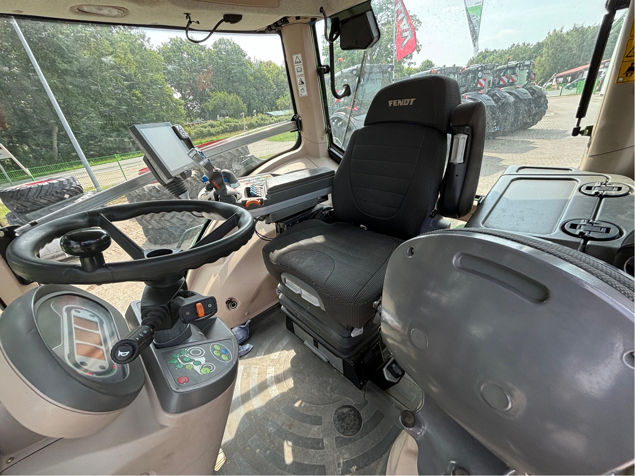 Fendt 936 Vario S4 ProfiPlus - Трактор: фото 3 Fendt 936 Vario S4 ProfiPlus - Трактор: фото 3
