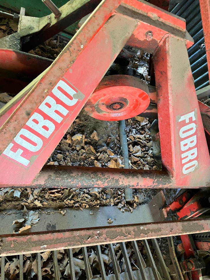 Fobro 1000 - Картоплезбиральний комбайн: фото 4 Fobro 1000 - Картоплезбиральний комбайн: фото 4