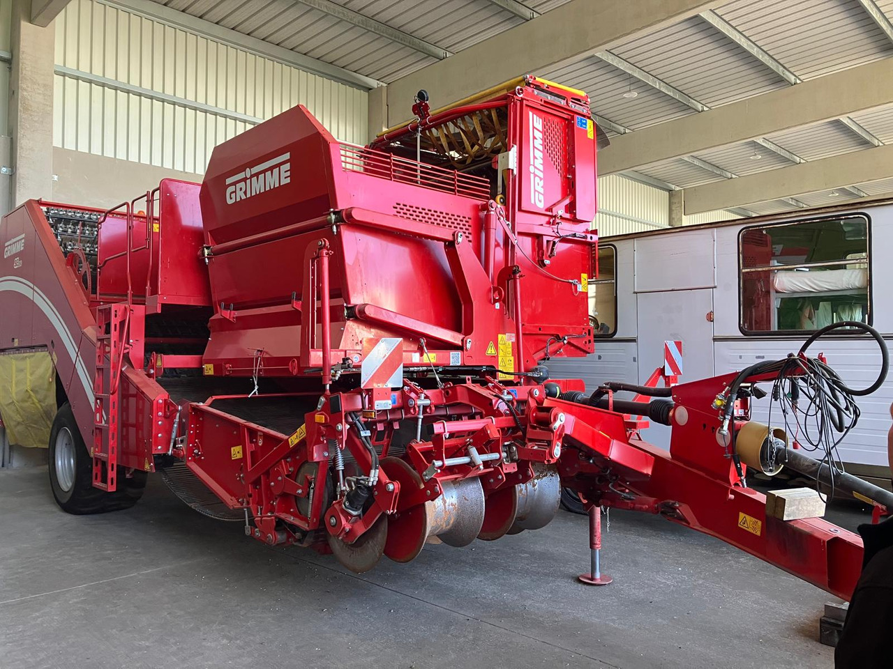 Grimme Kartoffelroder SE 260 - Комбайн: фото 1 Grimme Kartoffelroder SE 260 - Комбайн: фото 1