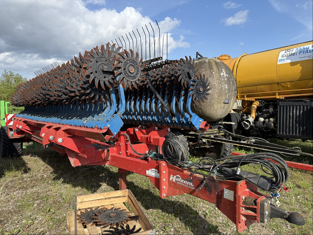 Hatzenbichler Rotorstriegel 12 - Техніка для тваринництва: фото 5 Hatzenbichler Rotorstriegel 12 - Техніка для тваринництва: фото 5