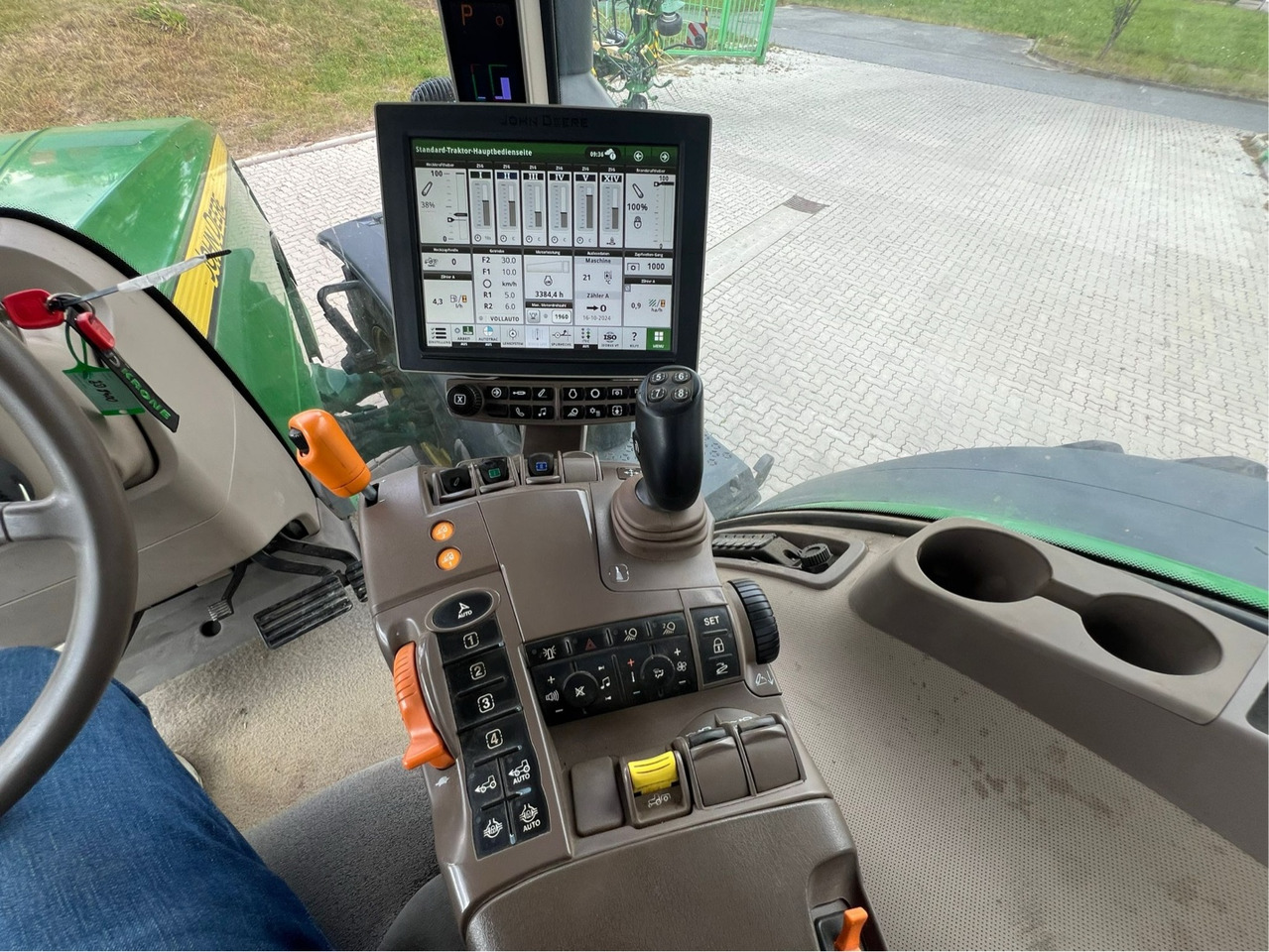 John Deere 8400 R - Трактор: фото 3 John Deere 8400 R - Трактор: фото 3