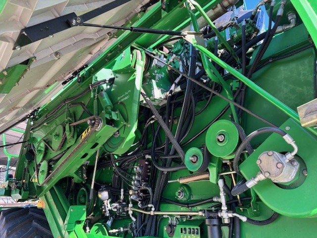 John Deere T660 i Hillmaster - Зернозбиральний комбайн: фото 3 John Deere T660 i Hillmaster - Зернозбиральний комбайн: фото 3