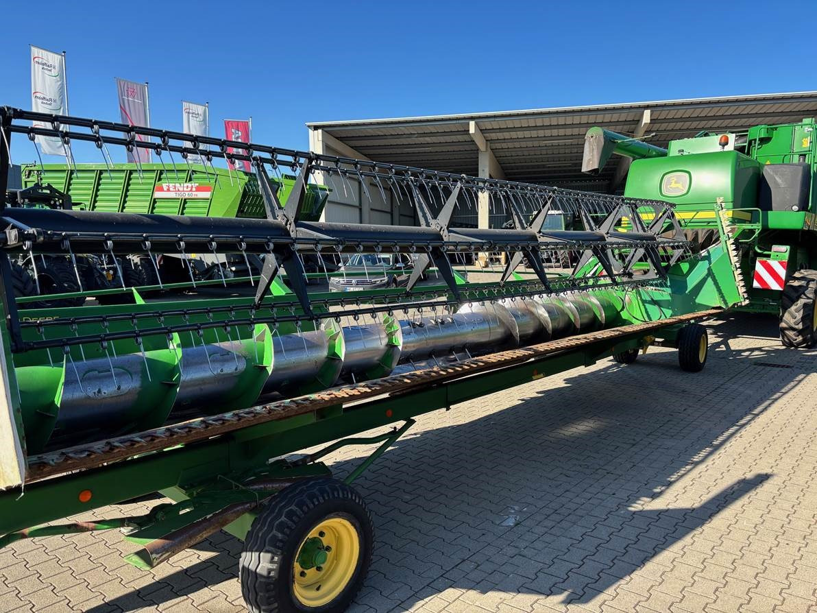 John Deere T660 i Hillmaster - Зернозбиральний комбайн: фото 4 John Deere T660 i Hillmaster - Зернозбиральний комбайн: фото 4