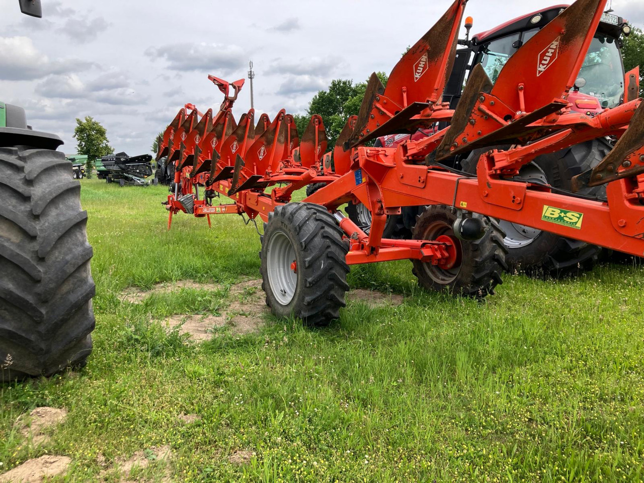 Kuhn Challenger 10-Schar Volldrehpflug - Плуг: фото 5 Kuhn Challenger 10-Schar Volldrehpflug - Плуг: фото 5