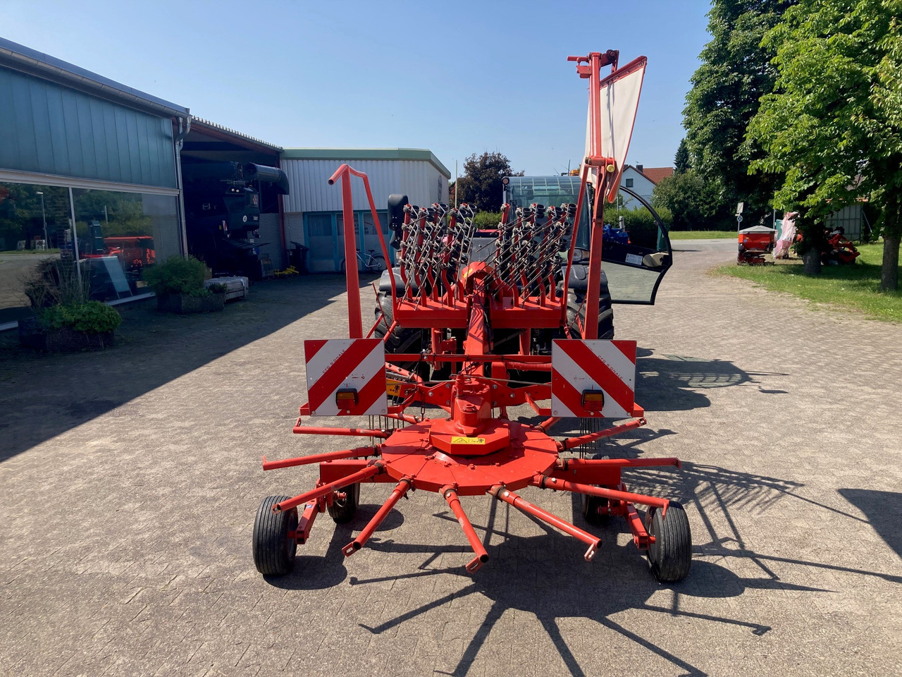 Kuhn Schwader GA 4521 - Сіноворушилка: фото 4 Kuhn Schwader GA 4521 - Сіноворушилка: фото 4