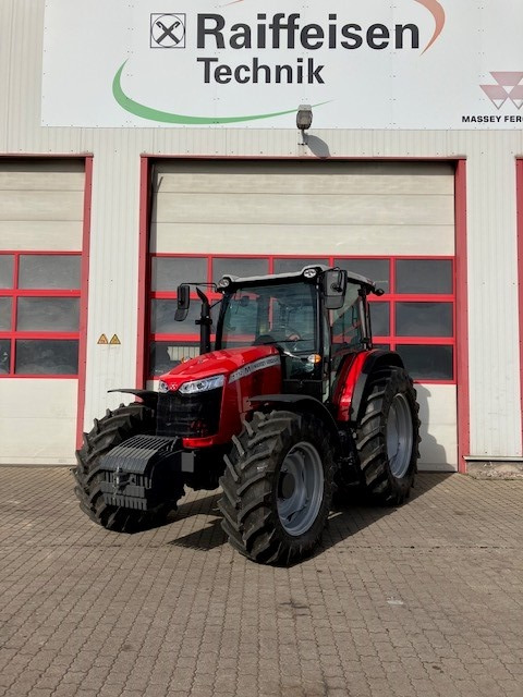 Massey Ferguson 5712 M 4WD Cab Essential - Трактор: фото 1 Massey Ferguson 5712 M 4WD Cab Essential - Трактор: фото 1