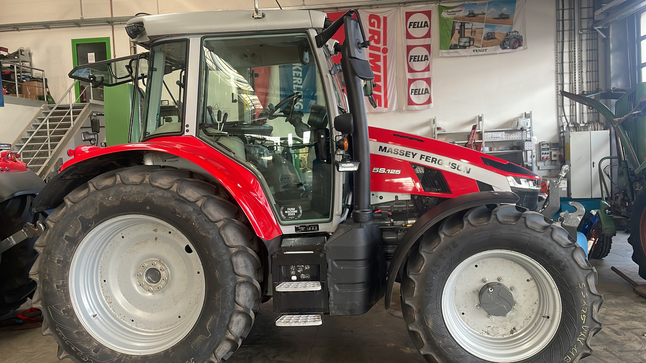 Massey Ferguson 5S.125 Dyna-6 EFFICIENT - Трактор: фото 1 Massey Ferguson 5S.125 Dyna-6 EFFICIENT - Трактор: фото 1