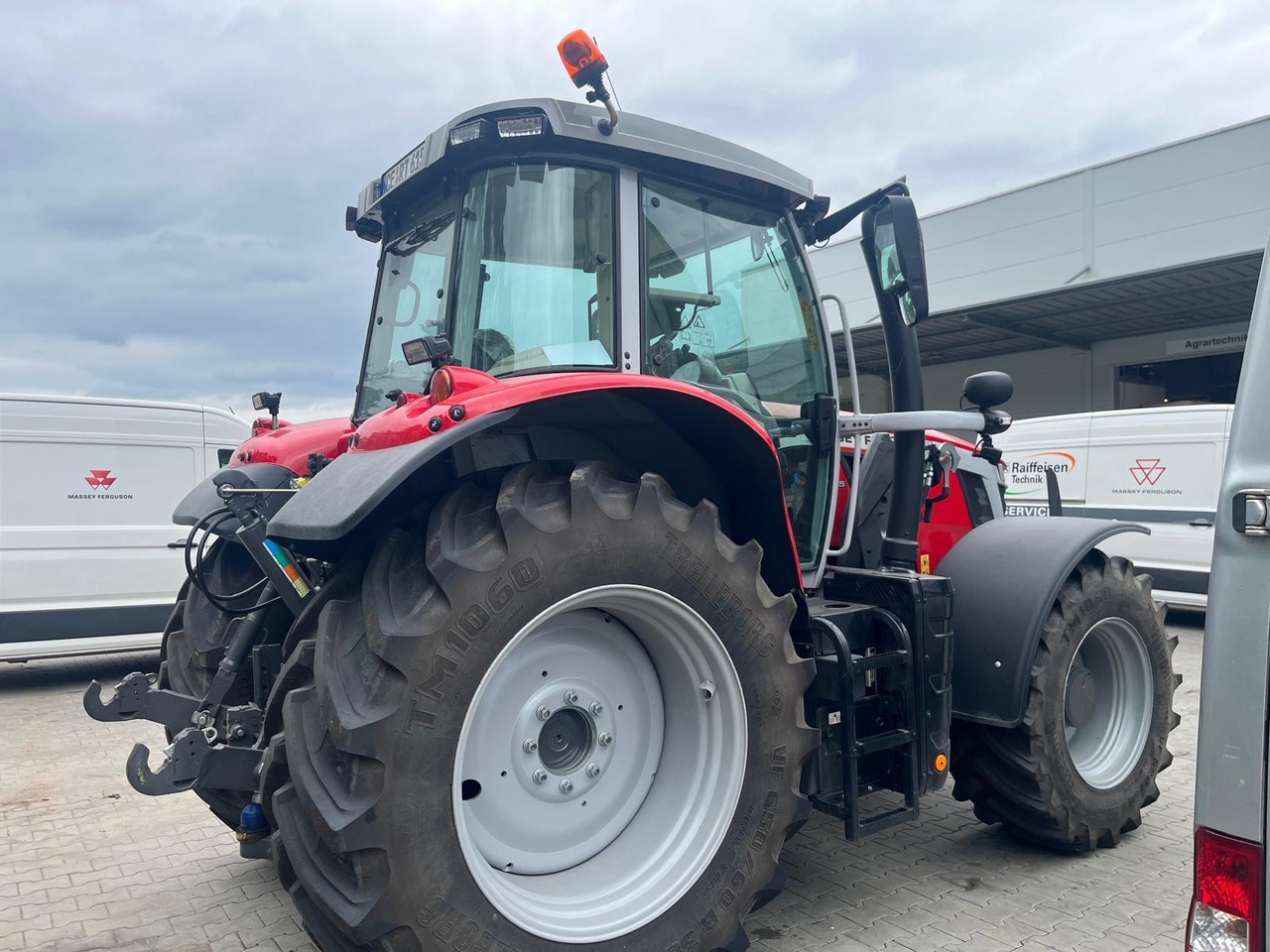 Massey Ferguson 6S.155 Dyna-VT EXCLUSIVE - Трактор: фото 2 Massey Ferguson 6S.155 Dyna-VT EXCLUSIVE - Трактор: фото 2