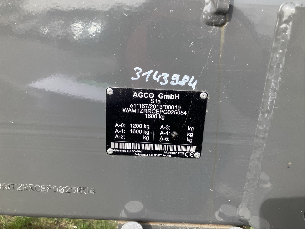 Massey Ferguson RK 842 SD-TRC - Сіноворушилка: фото 2 Massey Ferguson RK 842 SD-TRC - Сіноворушилка: фото 2