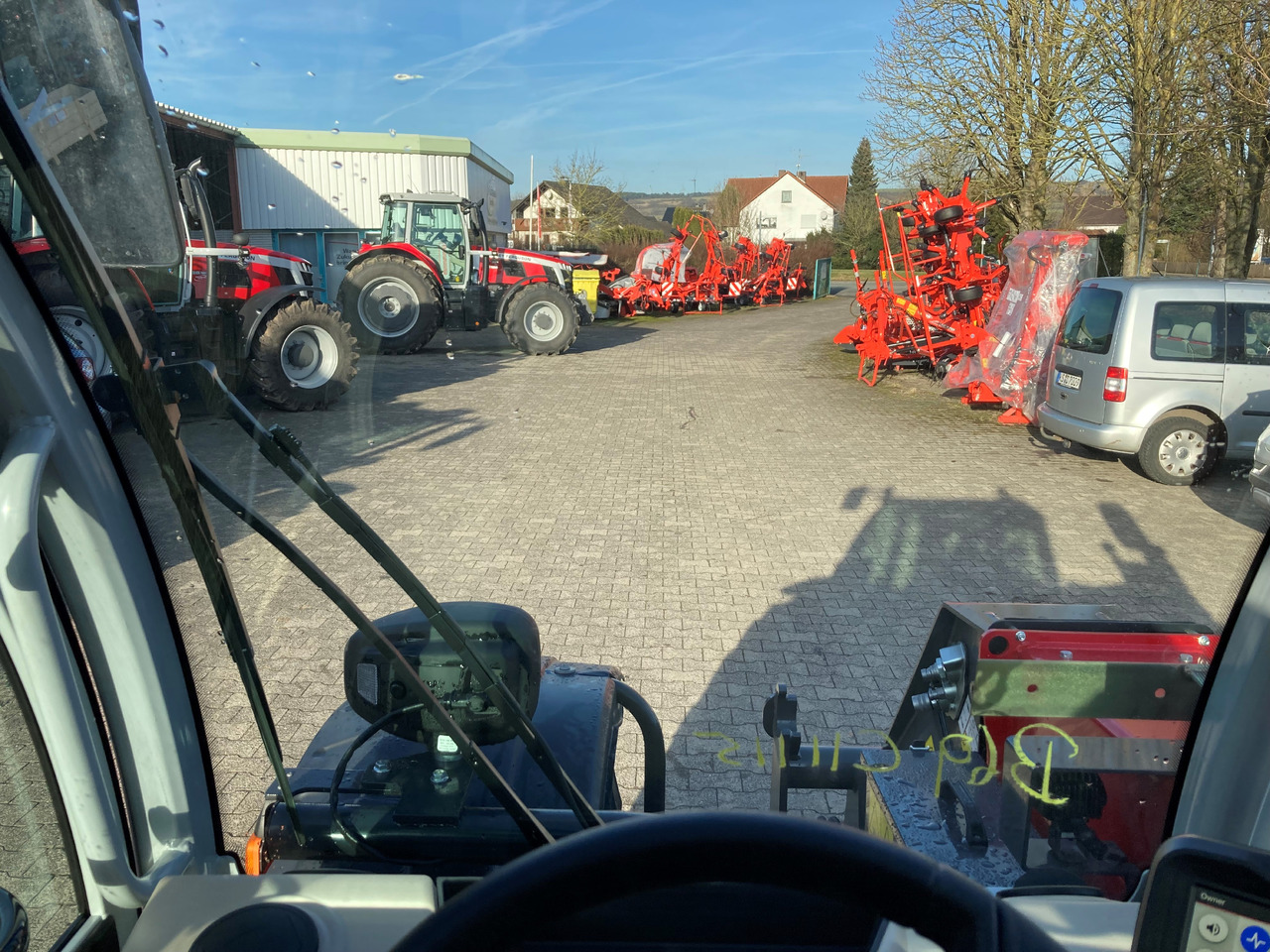 Massey Ferguson TH.7038 Standard Stage 5 Exclu - Навантажувач телескопічний: фото 4 Massey Ferguson TH.7038 Standard Stage 5 Exclu - Навантажувач телескопічний: фото 4