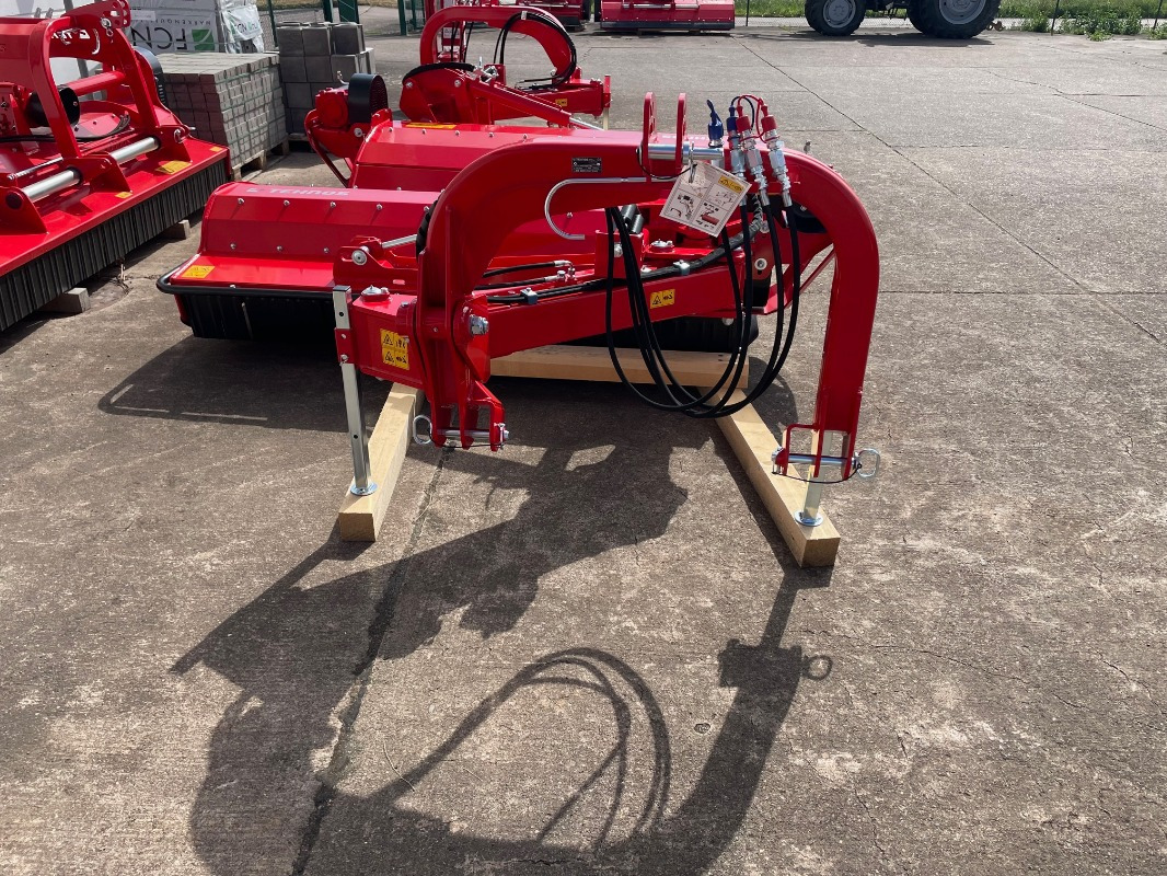 Tehnos MB 220 Profi LW - Косарка-подрібнювач: фото 4 Tehnos MB 220 Profi LW - Косарка-подрібнювач: фото 4