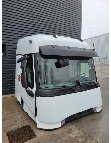 Renault T High / T-High - Кабіна й інтер'єр в категорії Вантажівки: фото 3 Renault T High / T-High - Кабіна й інтер'єр в категорії Вантажівки: фото 3