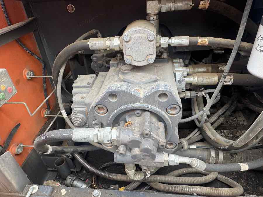 DOOSAN DX255LC-5 EXCAVATOR FOR PARTS - Гусеничний екскаватор: фото 3 DOOSAN DX255LC-5 EXCAVATOR FOR PARTS - Гусеничний екскаватор: фото 3