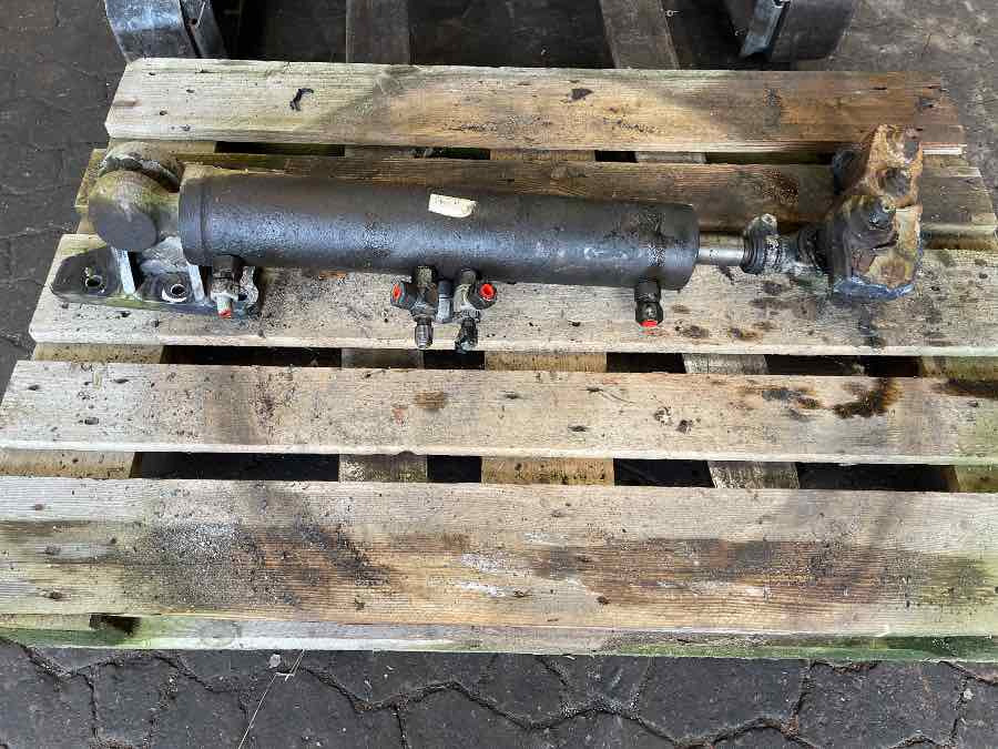 MAN BOOSTER CYLINDER 81.47501-6102 - Рульове управління в категорії Вантажівки: фото 1 MAN BOOSTER CYLINDER 81.47501-6102 - Рульове управління в категорії Вантажівки: фото 1
