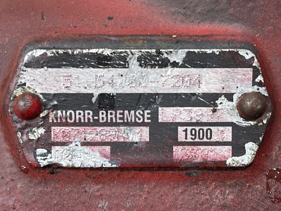 MAN COMPRESSOR 51.54100-7204 - Двигун та запчастини в категорії Вантажівки: фото 3 MAN COMPRESSOR 51.54100-7204 - Двигун та запчастини в категорії Вантажівки: фото 3