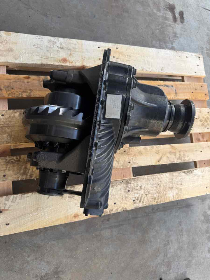 MAN DIFF HP-1352 - 6.824 // 81.35010-6195 - Диференціал в категорії Вантажівки: фото 3 MAN DIFF HP-1352 - 6.824 // 81.35010-6195 - Диференціал в категорії Вантажівки: фото 3