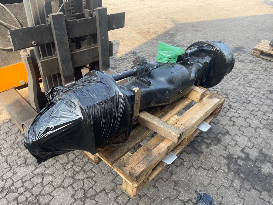 MAN FRONT AXLE HPD-1353 - Вісь та запчастини в категорії Вантажівки: фото 1 MAN FRONT AXLE HPD-1353 - Вісь та запчастини в категорії Вантажівки: фото 1
